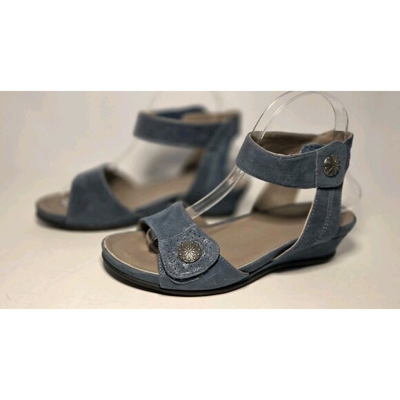 Anesha Naples Blue Suede Strappy Sandal W/ Metal Details Adj Straps Low Heel S 8 - Picture 1 of 9